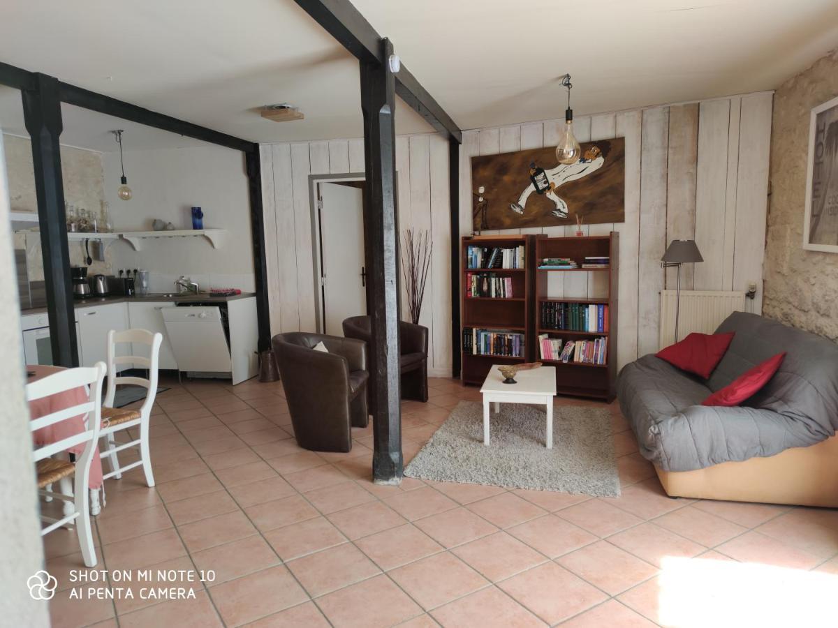 Domaine Des Pres De Joussac - Protocole Sanitaire Strict Villa Jau-Dignac-et-Loirac ภายนอก รูปภาพ