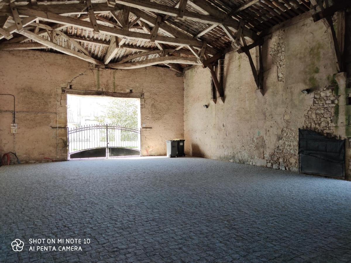 Domaine Des Pres De Joussac - Protocole Sanitaire Strict Villa Jau-Dignac-et-Loirac ภายนอก รูปภาพ