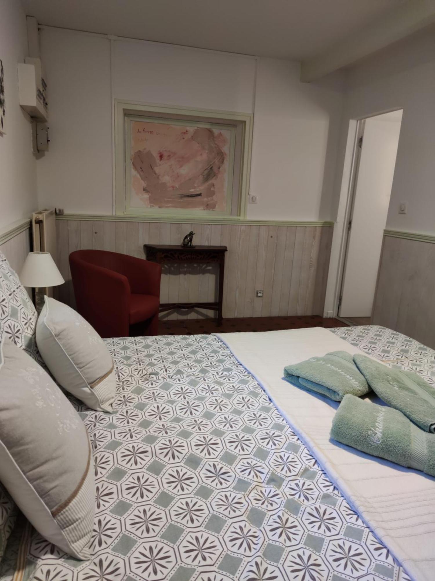 Domaine Des Pres De Joussac - Protocole Sanitaire Strict Villa Jau-Dignac-et-Loirac ภายนอก รูปภาพ