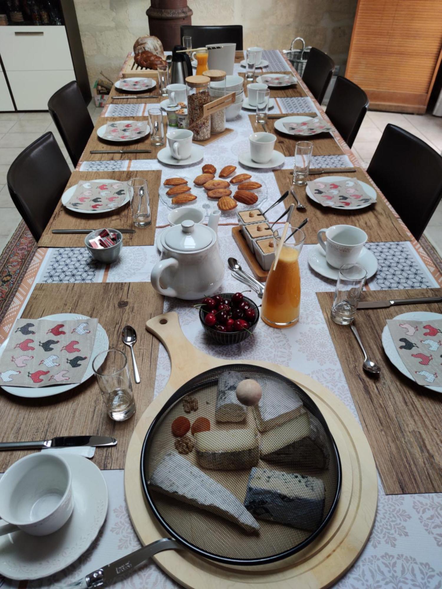 Domaine Des Pres De Joussac - Protocole Sanitaire Strict Villa Jau-Dignac-et-Loirac ภายนอก รูปภาพ